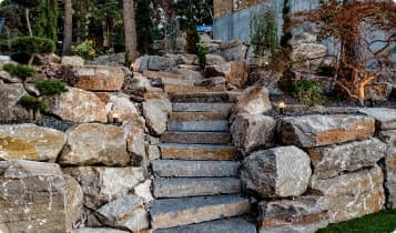 Retaining Walls & Steps